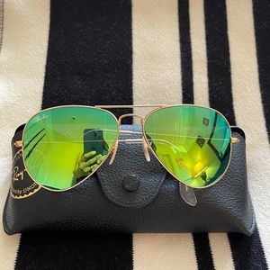 😎😎Ray Ban sunglasses 😎😎